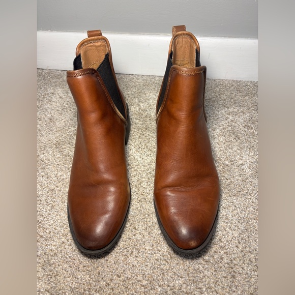 Steve Madden Women's Audience Cognac Brown Chelsea Boots Size 9 - Picture 11 of 11